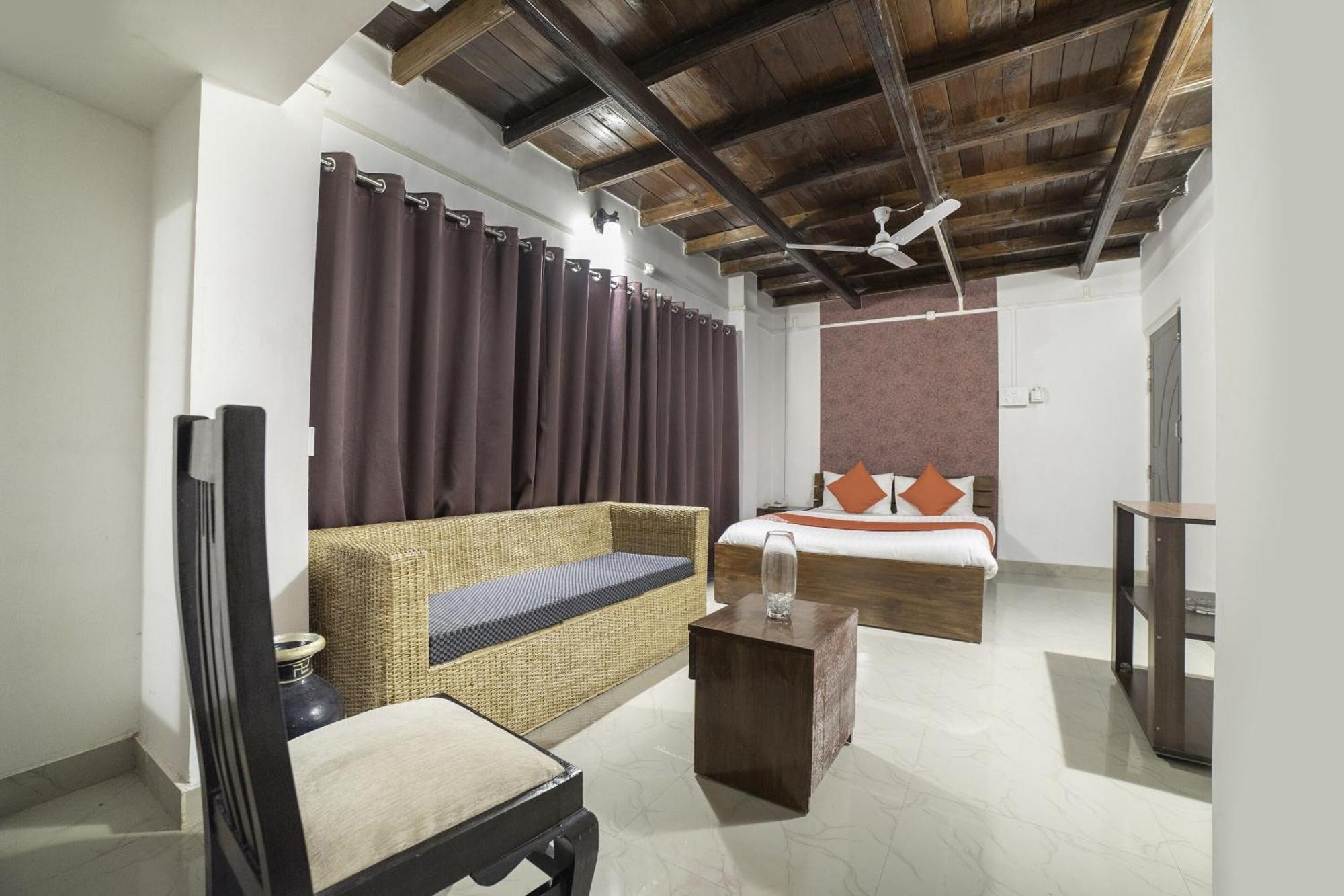 Hotel O Highland Manor Guwahati Esterno foto