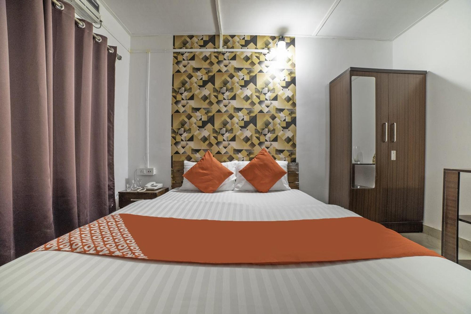Hotel O Highland Manor Guwahati Esterno foto