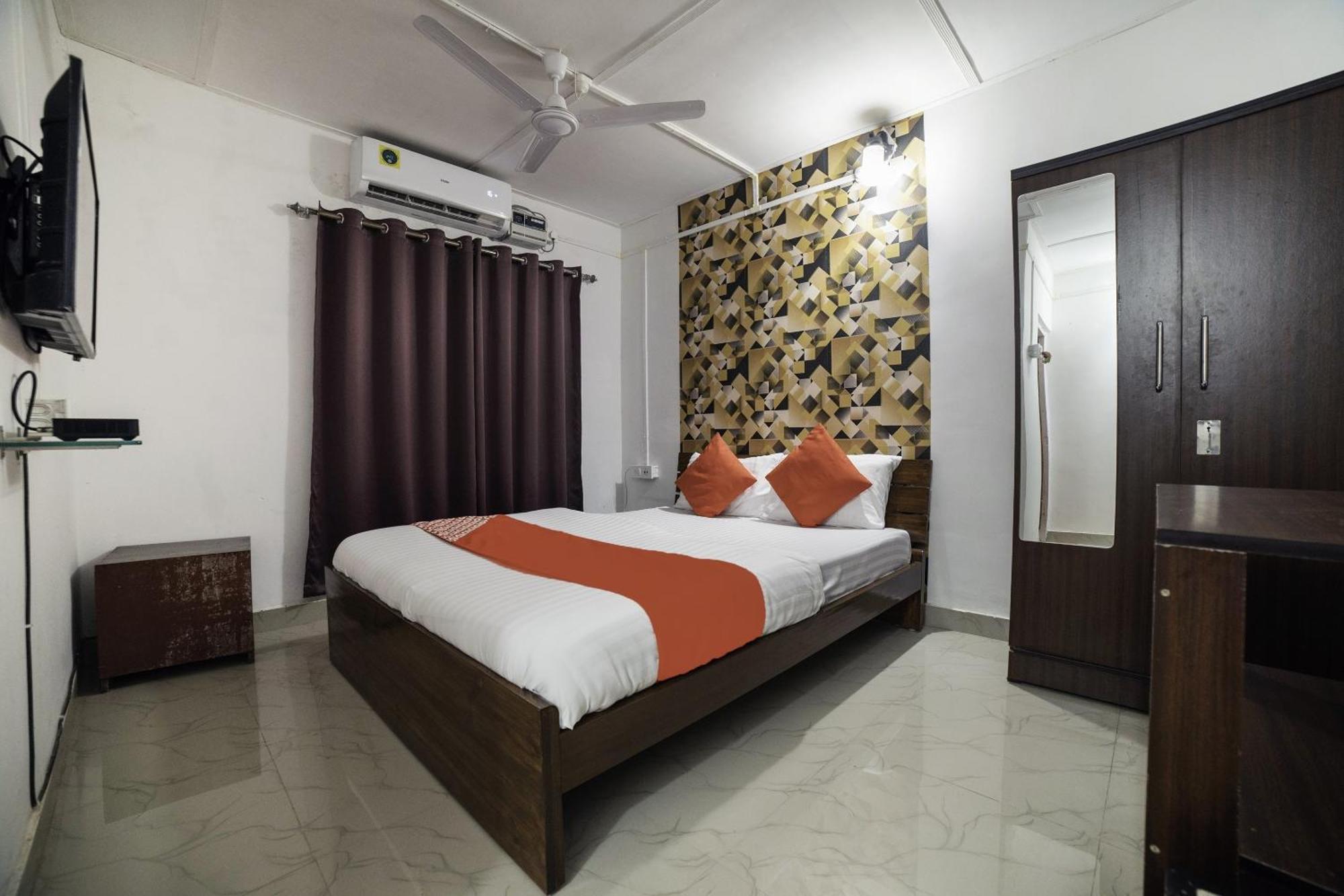 Hotel O Highland Manor Guwahati Esterno foto