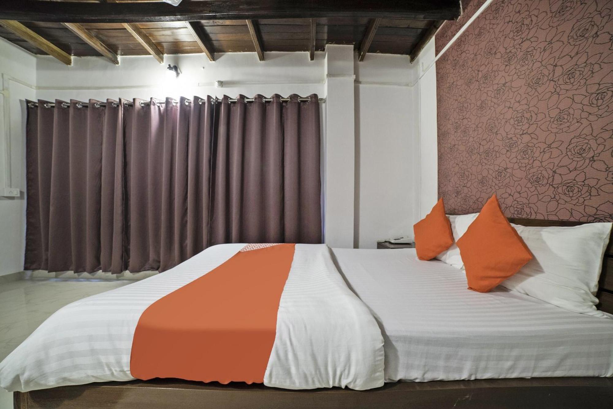 Hotel O Highland Manor Guwahati Esterno foto
